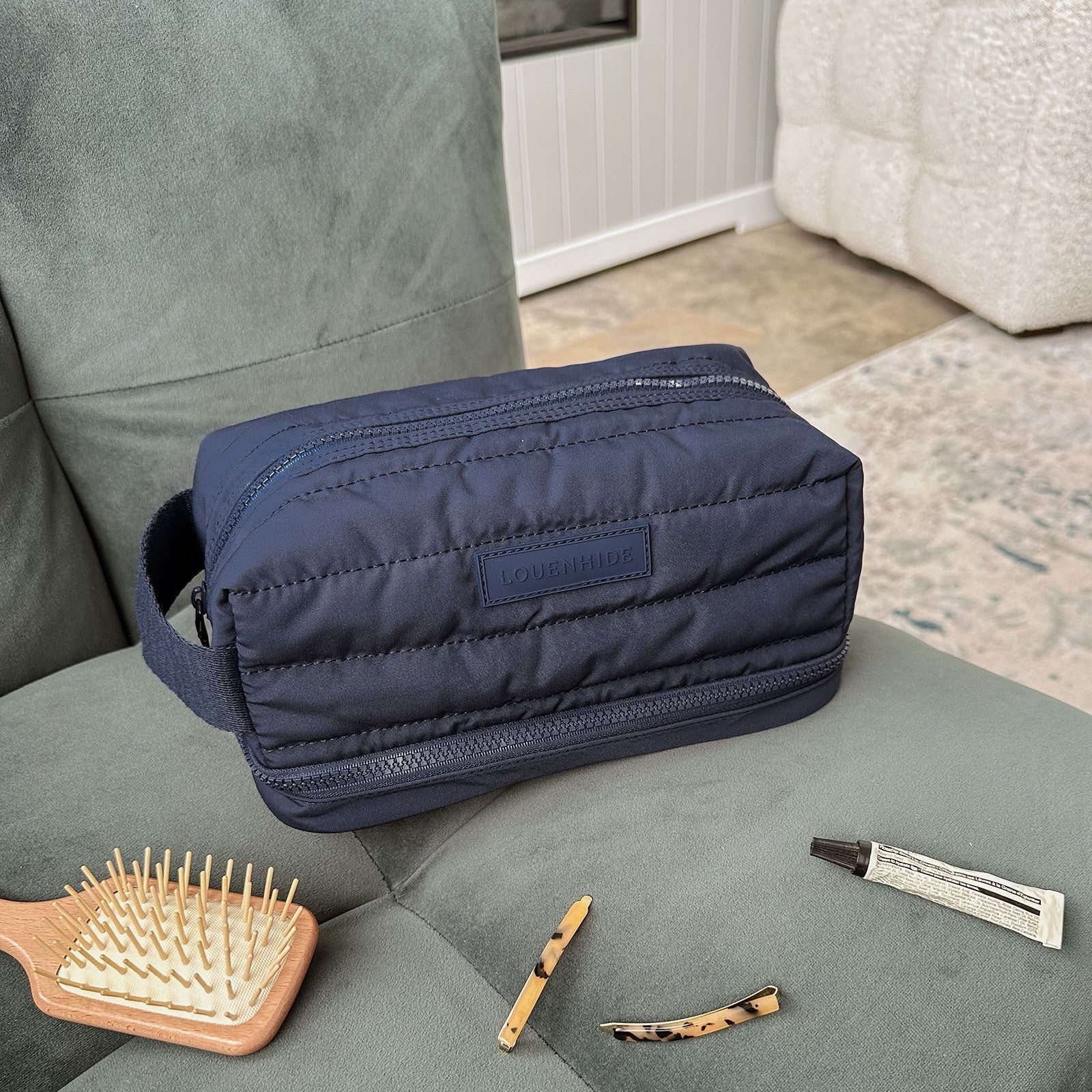 Mila Cosmetic Case | Navy