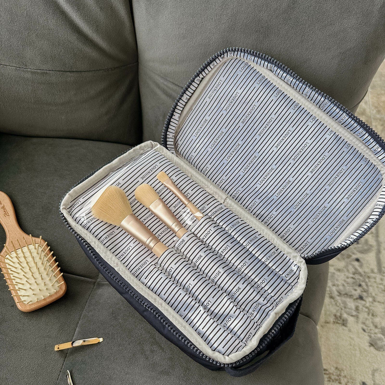 Mila Cosmetic Case | Navy