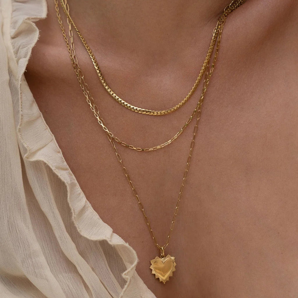 Queen Of Hearts Necklace | Gold