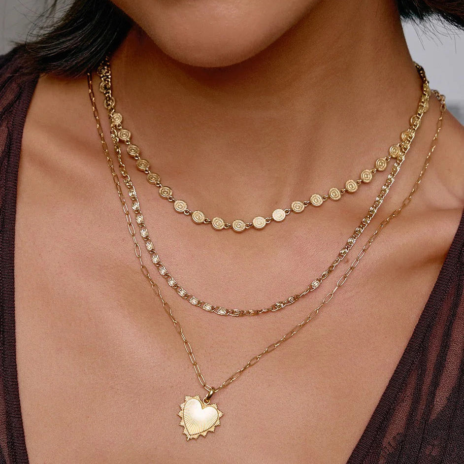 Queen Of Hearts Necklace | Gold