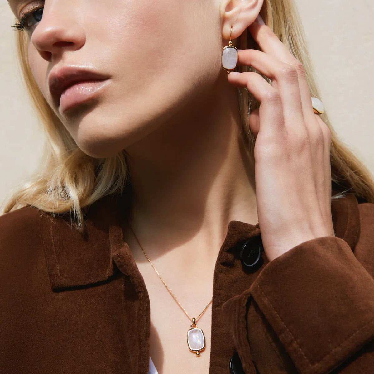 Fleur Rainbow Moonstone Earrings | Gold