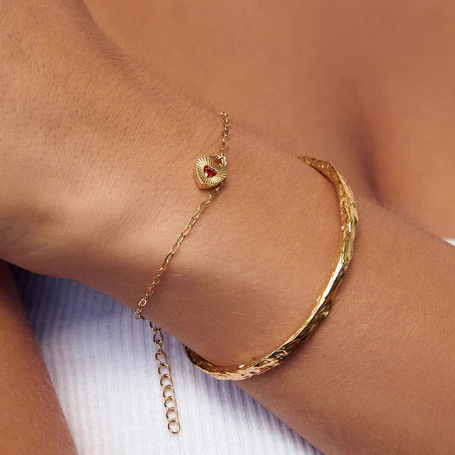 Ruby Heart Bracelet | Red