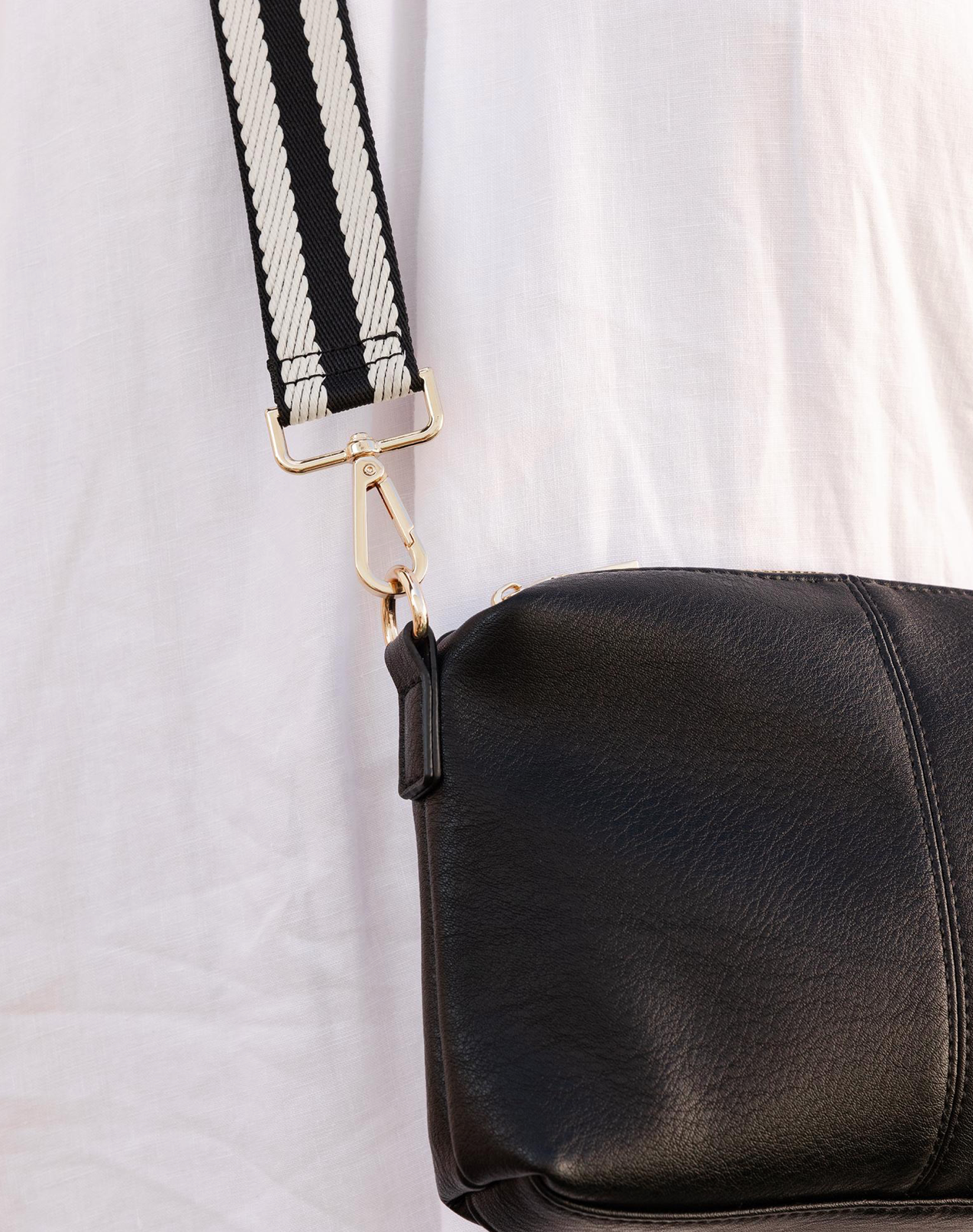 Daisy Crossbody Bag | Black