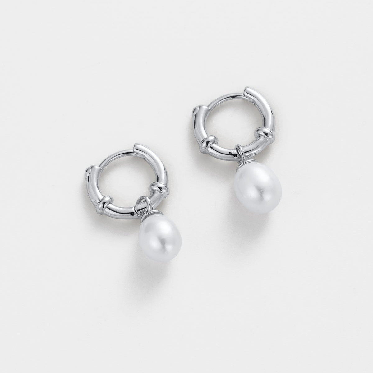 Tessa Pearl Hoop | Silver
