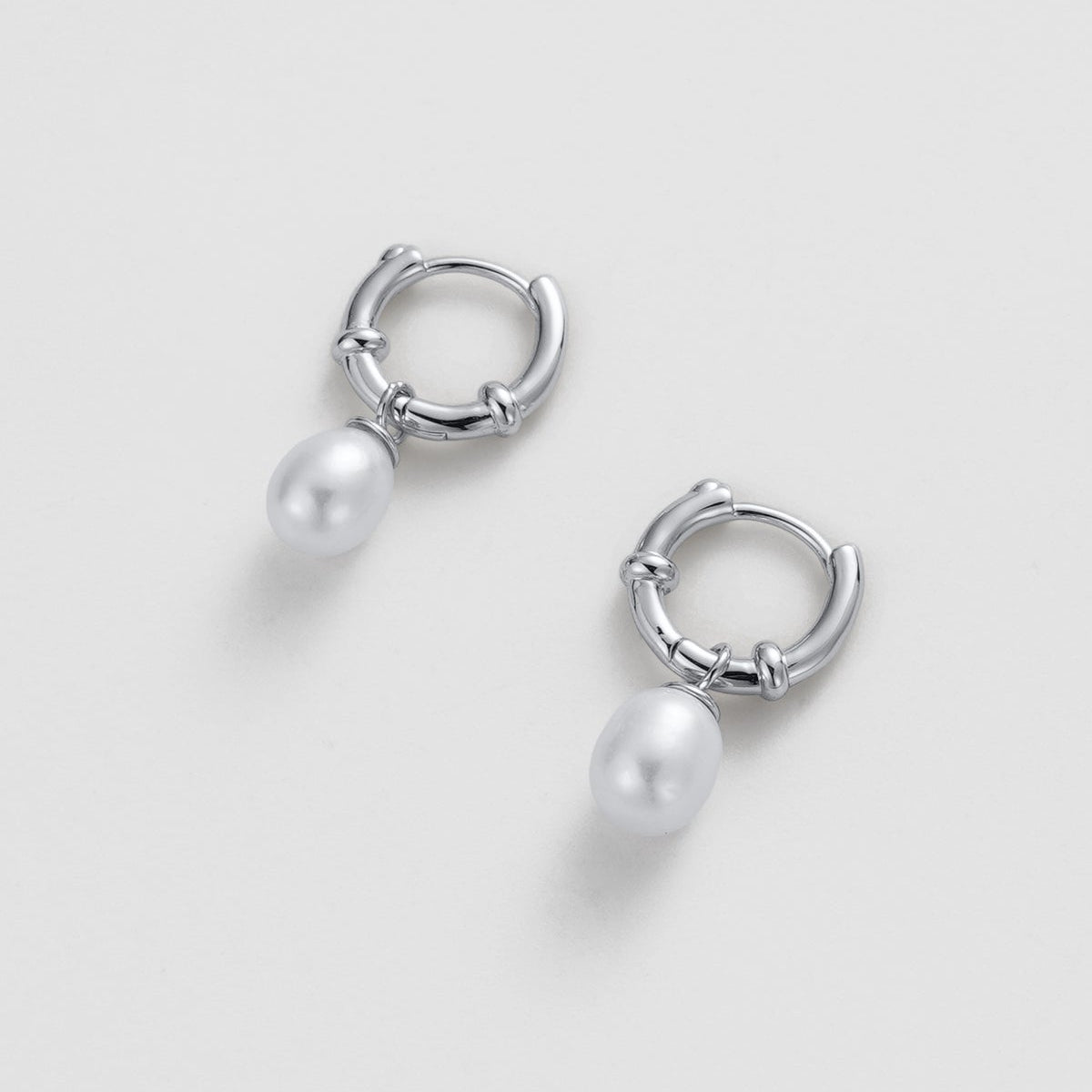 Tessa Pearl Hoop | Silver