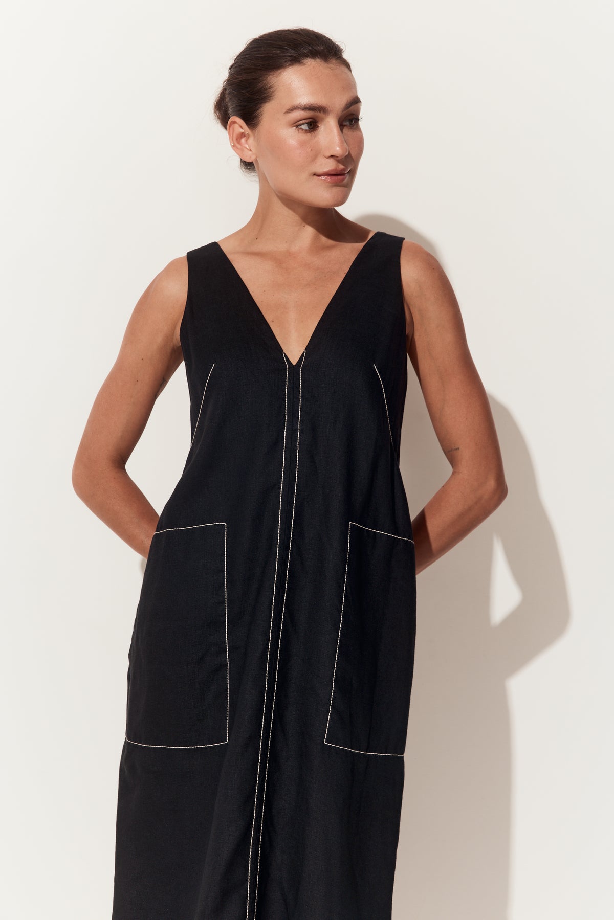 Iris Linen Dress | Black