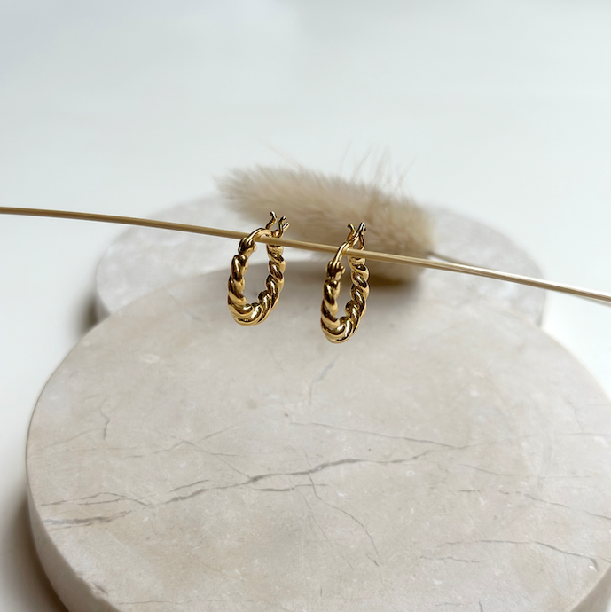 Thick Hoop Ribbed Earrings | Gold