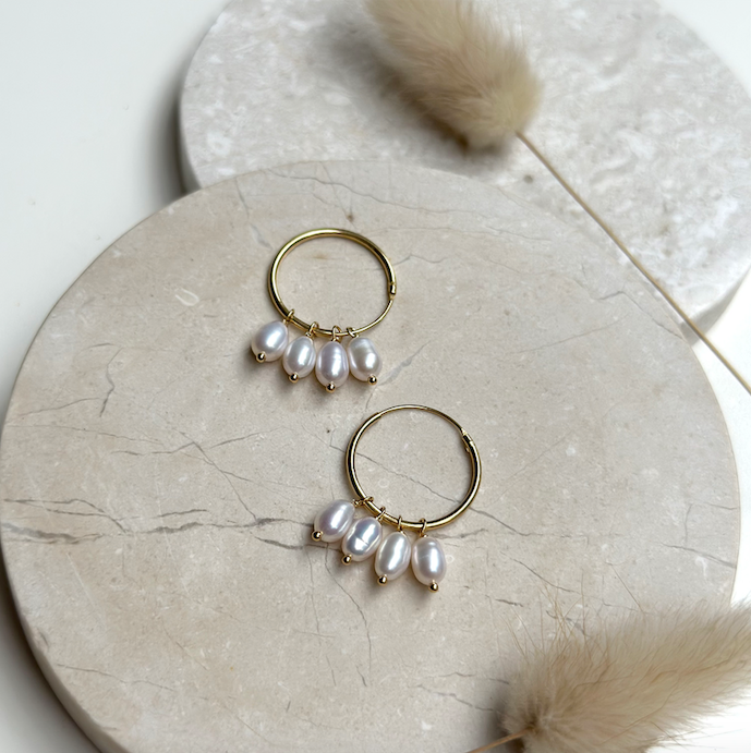 Hanging Pearl Hoops | Gold