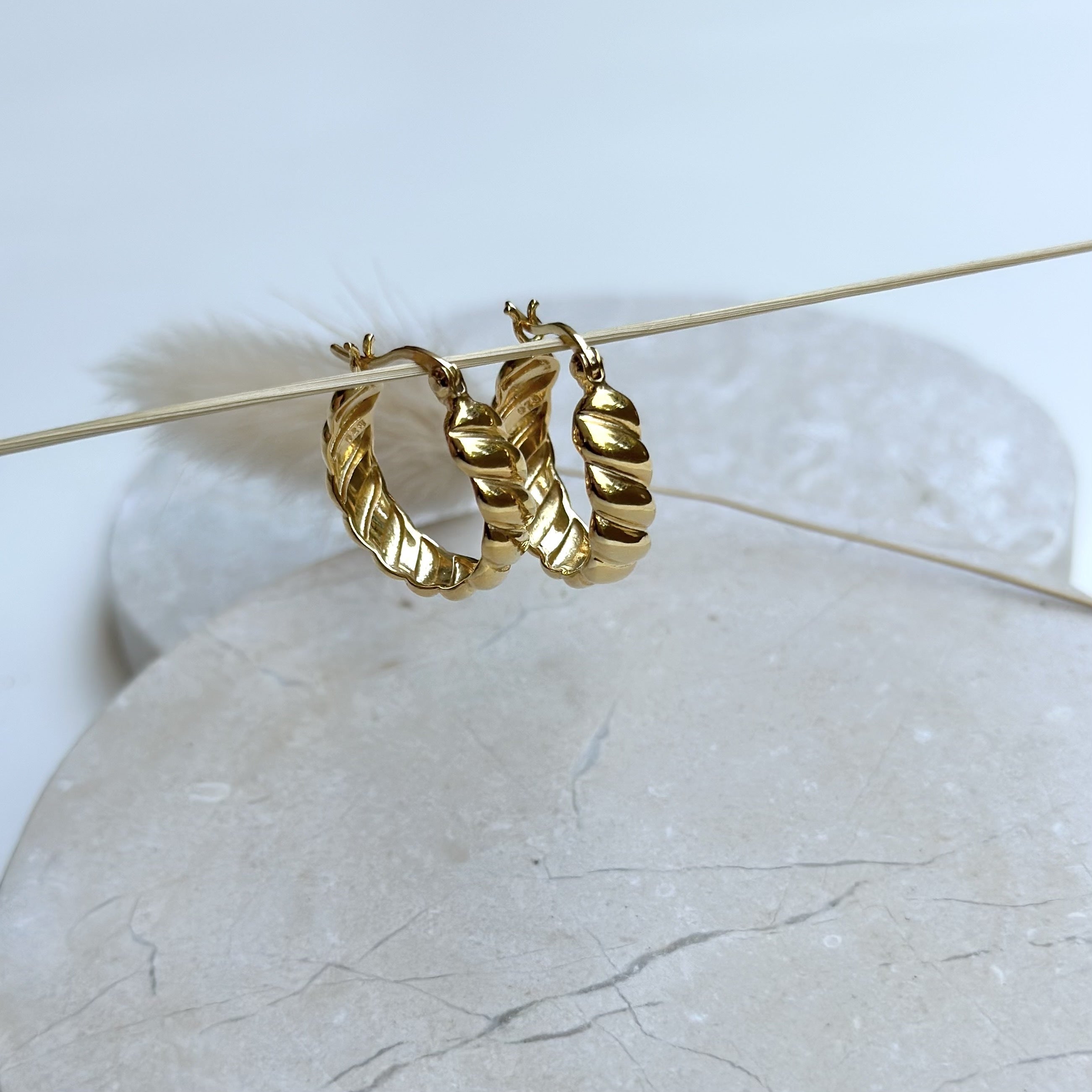 Line Hoop Earrings | Gold